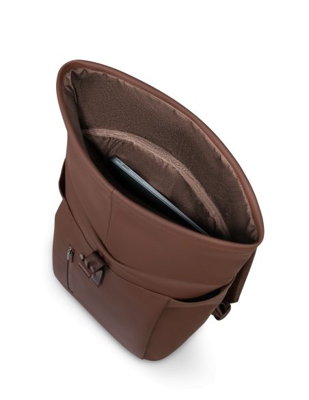 Sac à dos Rolltop Lipault Lost in Berlin Spiced Mocha, compartiment ordinateur ouvert