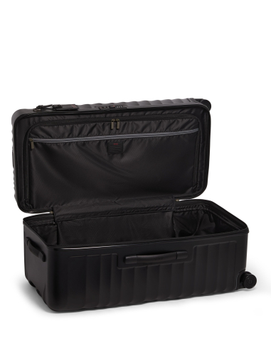 Valise Trunk Large 79,5 cm TUMI 19 Degree Texture Black Texture, intérieur ouvert avec séparateur zippé