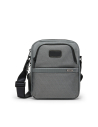Sac bandoulière Medium TUMI Alpha Grey Reflective, référence 161926-B173