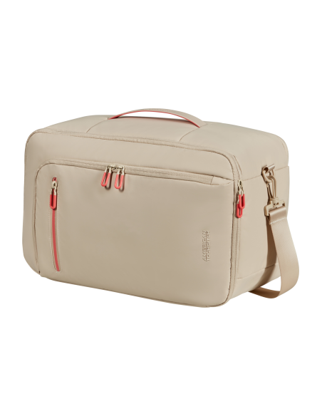 Sac cabine 3-en-1 PC 14 pouces American Tourister Puffypop Beige, vue de trois quarts