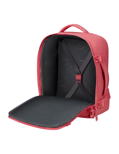 Sac à dos Puff S/M PC 15,6 pouces American Tourister Take2cabin Pink Glitch, compartiment ouvert et sangles