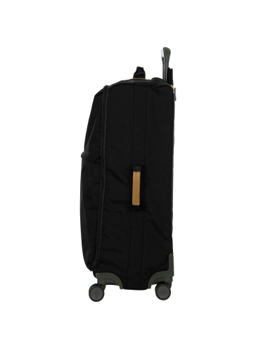 Profil de la Bric’s X-Travel 71 cm Black avec doubles roues et poignée latérale