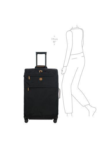 Valise 77 cm Bric’s X-Travel Black, repère de taille à côté d’une silhouette