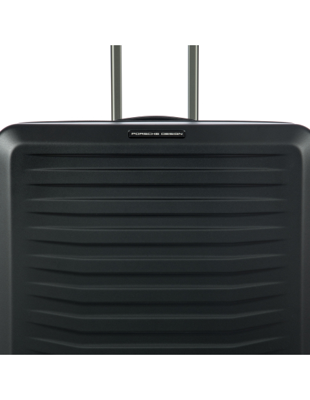 Porsche Design Roadster Hardcase 83 cm Matt Black, détail de la coque et du logo
