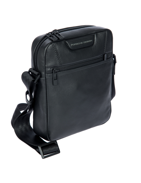 Sacoche XS Porsche Design Roadster Leather Evo Noir, vue de trois quarts