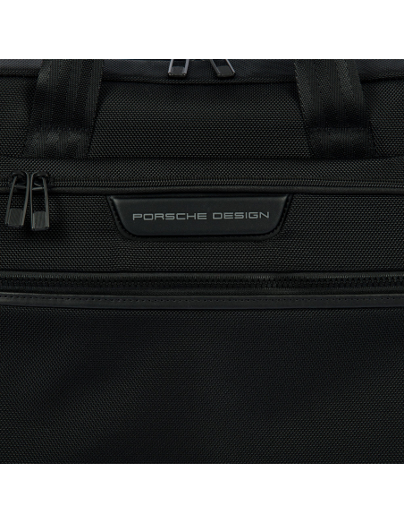 Serviette Porsche Design Roadster Nylon Evo Noir, détail des finitions et du logo