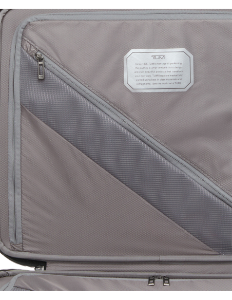 Valise cabine large 55 cm TUMI 19 Degree Lite Black/Graphite, détail de la poche intérieure à fermeture diagonale
