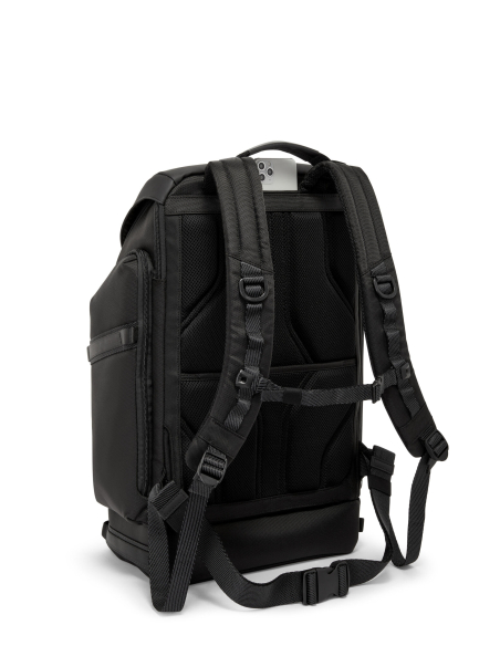 Sac à dos TUMI Alpha Bravo Expedition Flap Black, bretelles, sangles et poche arrière avec téléphone
