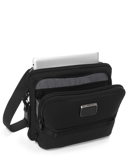 Sac bandoulière TUMI Alpha Bravo Service Black, compartiment arrière ouvert avec tablette