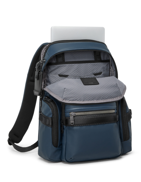 Sac à dos extensible toile enduite TUMI Alpha Bravo Navigation Navy Coated Canvas, compartiment ouvert avec ordinateur