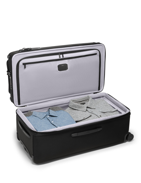 Valise Trunk extensible 78,5cm TUMI Alpha Black, rangement intérieur avec vêtements