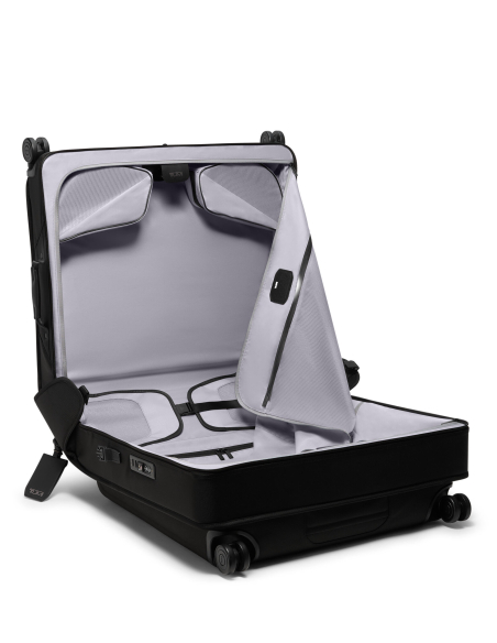 Porte-vêtements soute 4 roues 61cm TUMI Alpha Black, intérieur ouvert et séparation relevée