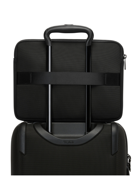 Housse ordinateur 13 pouces nylon TUMI Alpha Black, passant arrière sur poignée de valise