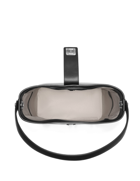Intérieur du sac seau Medium TUMI Olas Black, poches et ouverture magnétique