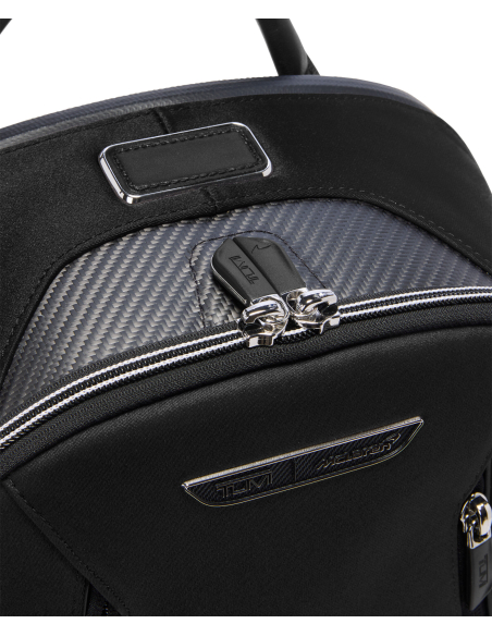 Sac à dos Velocity TUMI McLaren Night Galaxy, détail de la poignée et de la fermeture