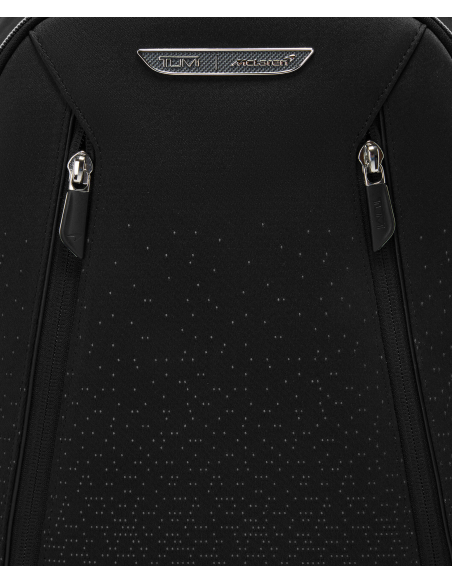 Sac à dos Velocity TUMI McLaren Night Galaxy, détail de la façade et du jacquard