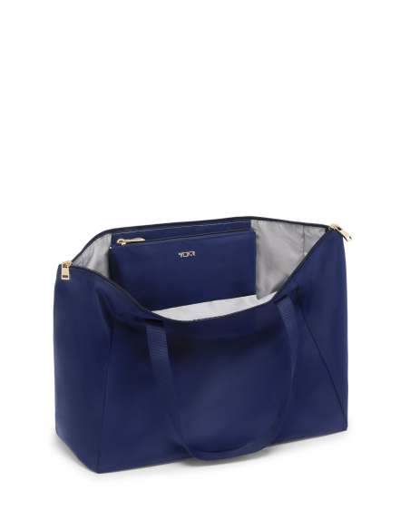 Cabas pliable Medium Just In Case TUMI Indigo/Light Gold, pochette attachée dans le compartiment