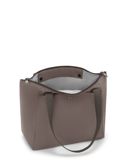 Petit cabas pliable Just In Case TUMI Mink, compartiment principal ouvert