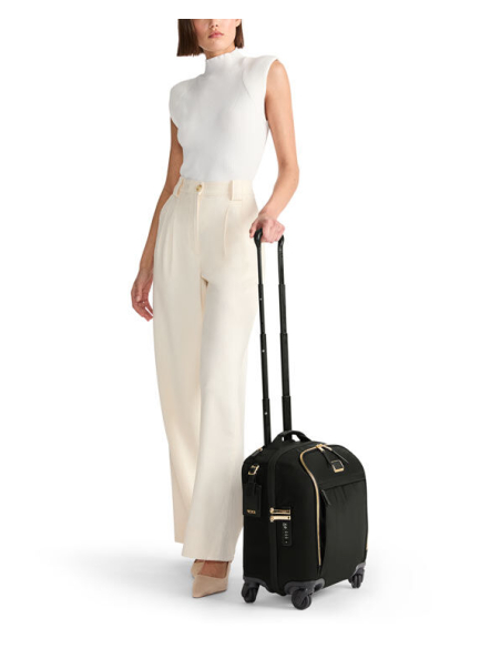 Valise Léger Compact 40,5 cm TUMI Black/Gunmetal, tractée par sa poignée télescopique