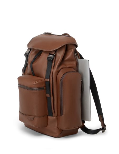 TUMI Harrison Griffen cuir Cognac, ordinateur visible dans le compartiment dédié ouvert