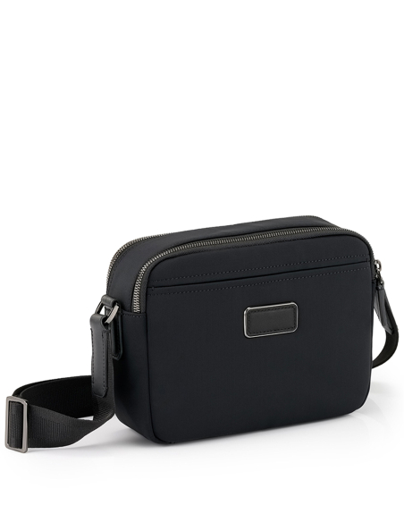 Dos de la sacoche TUMI Harrison Winsor Black avec sa bandoulière réglable