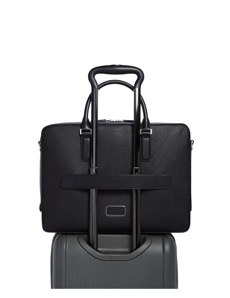 Porte-documents Vincenzo TUMI Turin Black, passant Add-a-Bag sur une valise