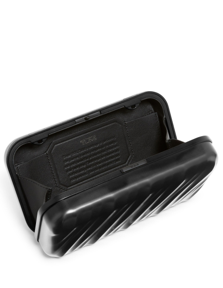 Minaudière TUMI Matte Black, intérieur ouvert et rangements