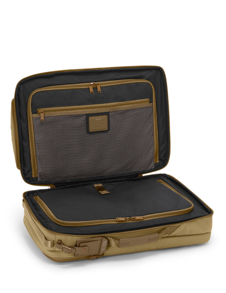 Sac à dos Detrick TUMI Alpha Bravo Khaki, ouverture type valise et rangements intérieurs