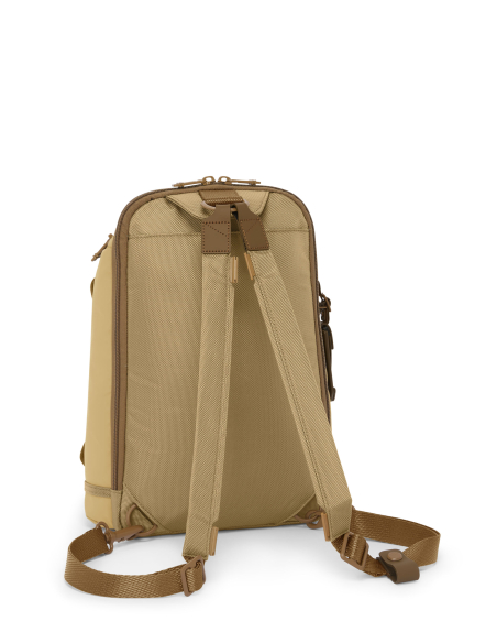 Sac convertible Knight TUMI Alpha Bravo Khaki, vue arrière avec les deux bretelles séparées