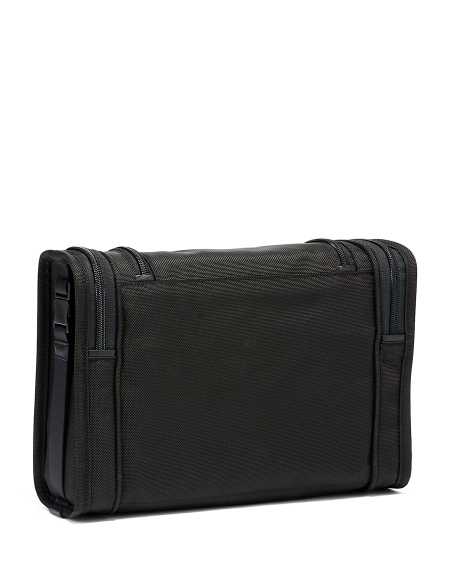 Trousse de toilette à suspendre TUMI Alpha Black, vue arrière de la trousse fermée
