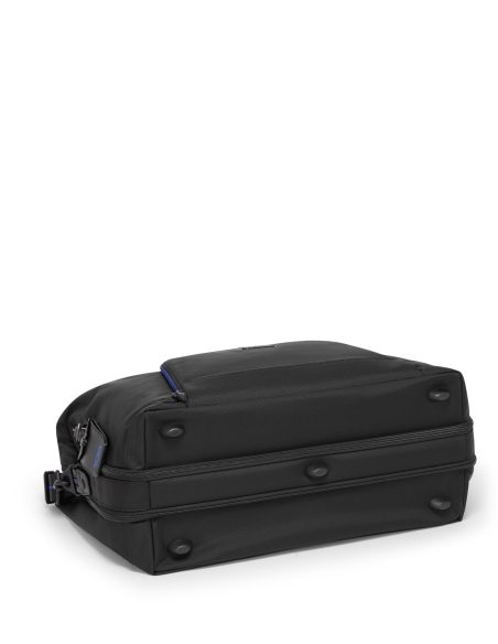 Sac de voyage double extension TUMI Alpha Black/Ultra Blue, dessous du sac avec pieds de protection