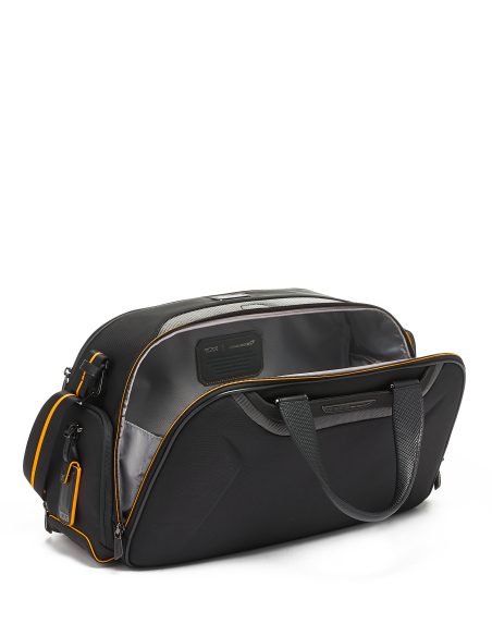 Sac de voyage Quantum à face moulée TUMI McLaren Black, compartiment principal ouvert