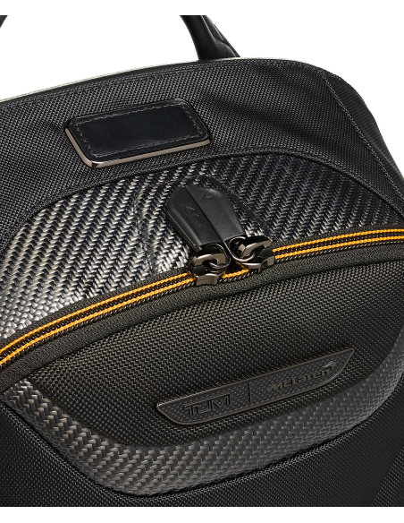 Sac à dos Velocity à face moulée TUMI McLaren Black, détail de la poignée et des tirettes
