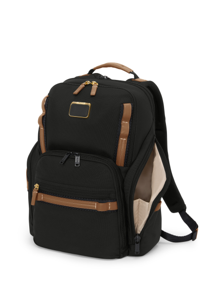 Sac à dos Search 15 pouces TUMI Alpha Bravo Black/Bridle, vue de trois quarts et poches extérieures
