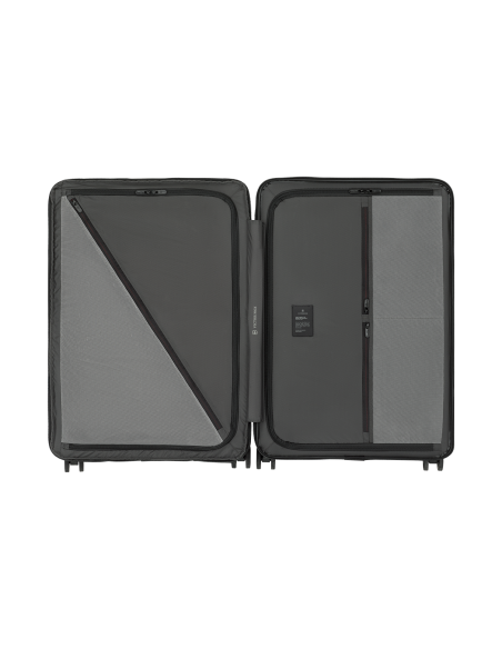 Victorinox Airox Advanced 82 cm Noir, intérieur ouvert, séparations fermées