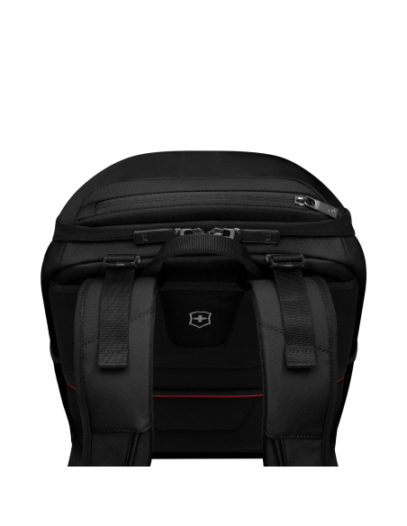 Détail du haut du dos et des bretelles du Commuter – Victorinox Altmont Modern Noir