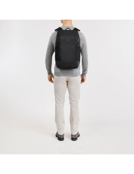 Sac Commuter porté sur le dos – Victorinox Altmont Modern Noir