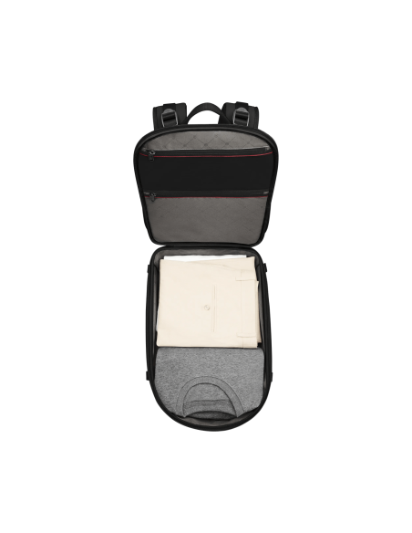 Vêtements dans le compartiment de voyage du Traveler – Victorinox Altmont Modern Noir