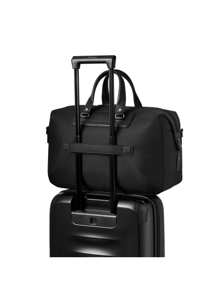 Passant installé sur une valise — sac de voyage Compact Weekender 28 cm Victorinox Architecture Urban2 — Noir