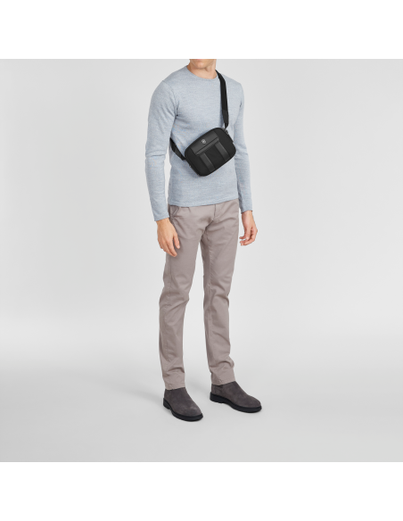 Sac porté devant en travers du corps — sac à bandoulière compact 16 cm Victorinox Architecture Urban2 — Noir