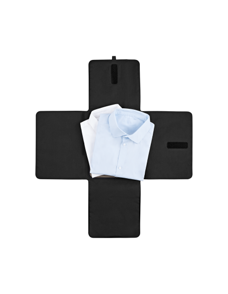 Organiseur Small Packmaster Victorinox Travel Essentials Noir, organiseur ouvert avec une chemise