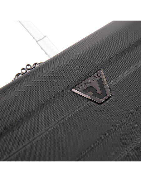Valise cabine 4 roues 55 cm Roncato Biz 4.0 Noir, détail de la coque et du logo