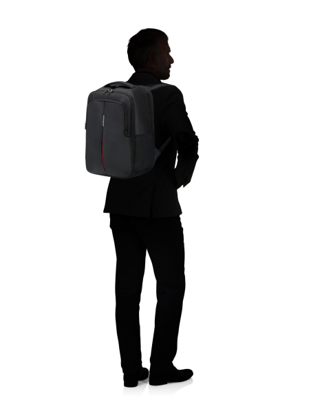 Samsonite Guardit 3.0 sac à dos XS 14,1 pouces Noir, porté sur le dos avec silhouette