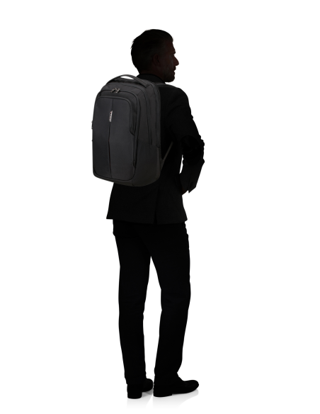 Samsonite Guardit 3.0 sac à dos L 17,3 pouces Noir, porté sur le dos avec silhouette
