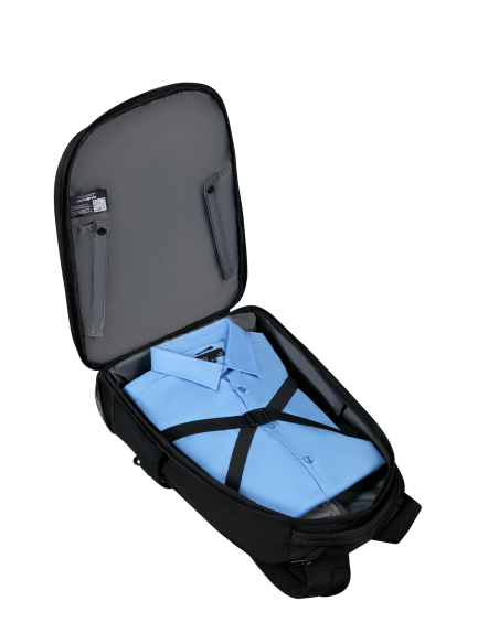 Samsonite Guardit 3.0 sac à dos à roulettes 15,6 pouces Noir, intérieur ouvert avec sangles de maintien