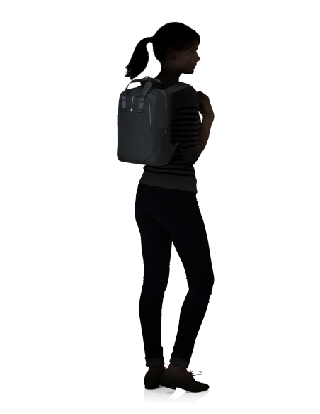 Sac à dos Samsonite Guardit Classy 2.0 Noir, porté sur le dos