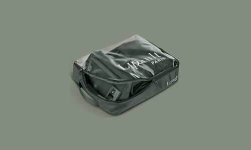 Sac Lipault Foldable Plume 78 cm repli&eacute; dans sa housse de rangement