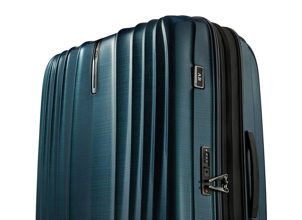 Soufflet extensible et fermeture &agrave; glissi&egrave;re de la Samsonite Nexis