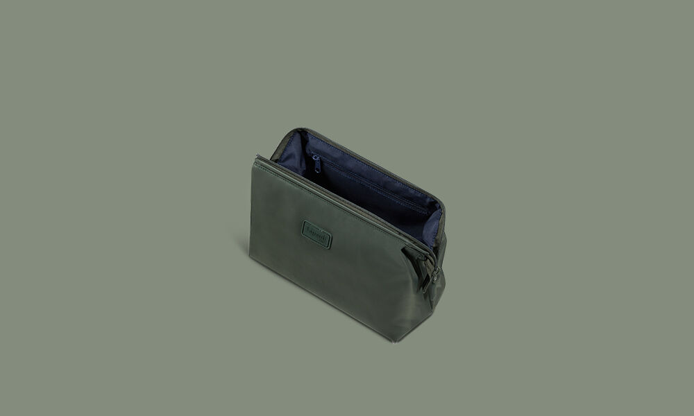 Int&eacute;rieur de la grande trousse Lipault Plume Accessoires L avec poche zipp&eacute;e