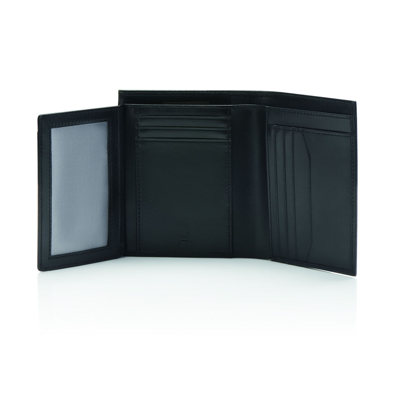 Portefeuille Classic vertical ouvert avec ses volets et fenêtre